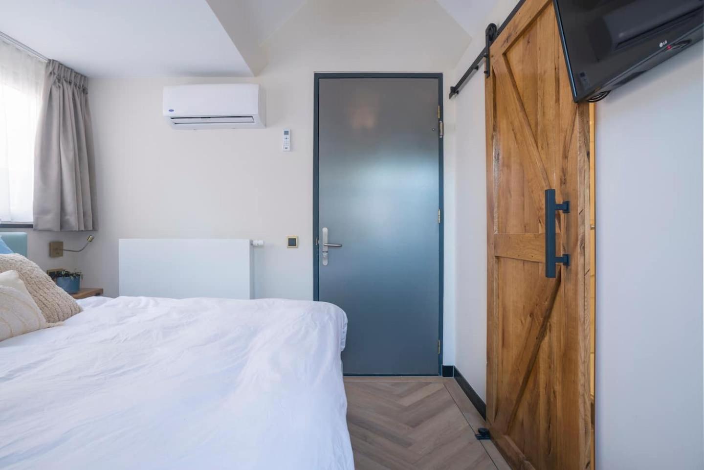 Lovely Suite Newly Renovated Tilburg Buitenkant foto